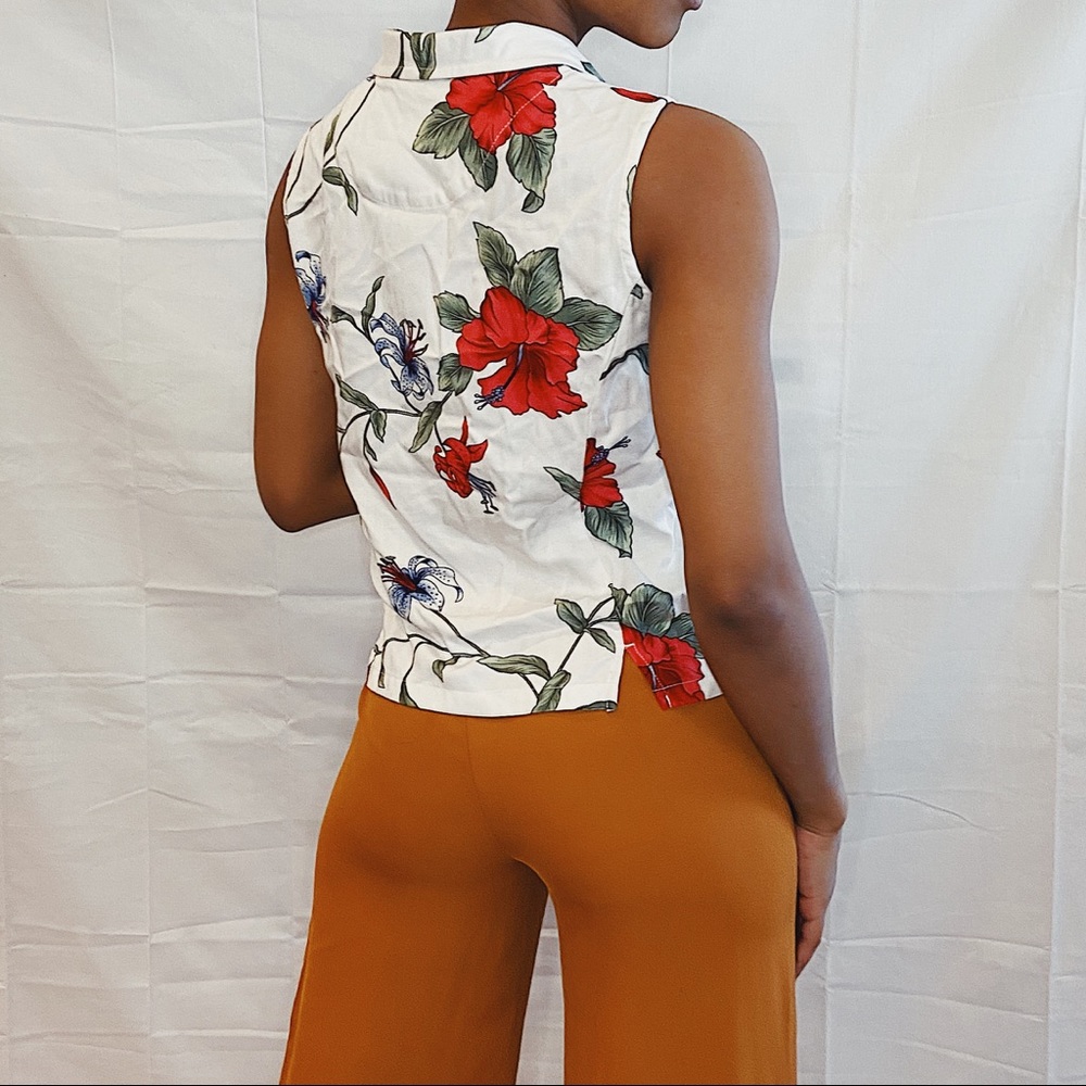 Button down top - Picture 2 of 2